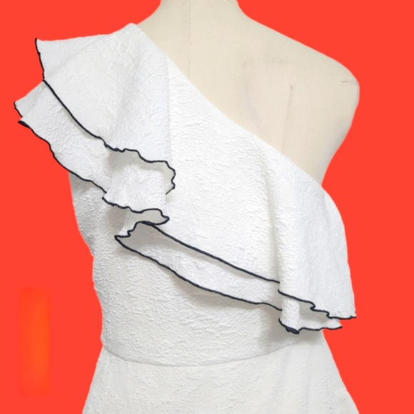 Halston Heritage Women's White Ruff Asymmetric One-shoulder Dress Size 4 - Picture 8 of 11
